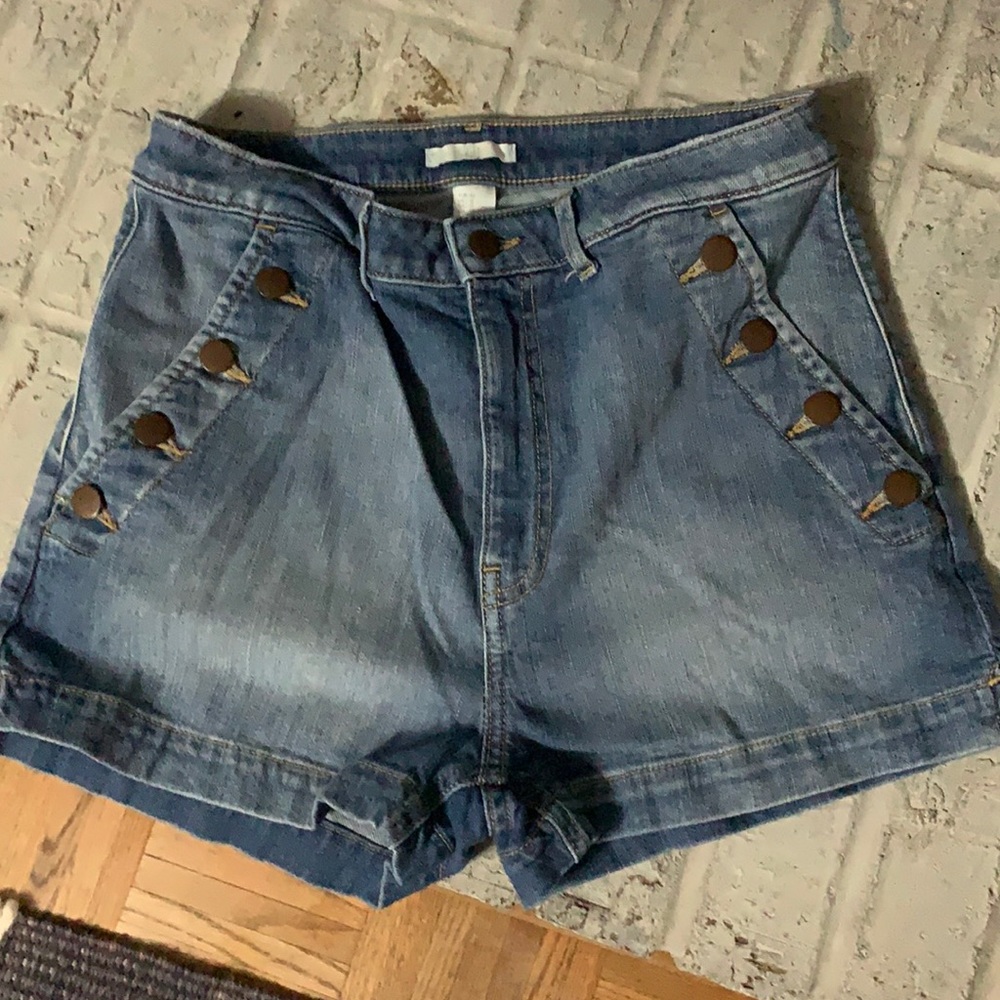 H&M high waisted shorts